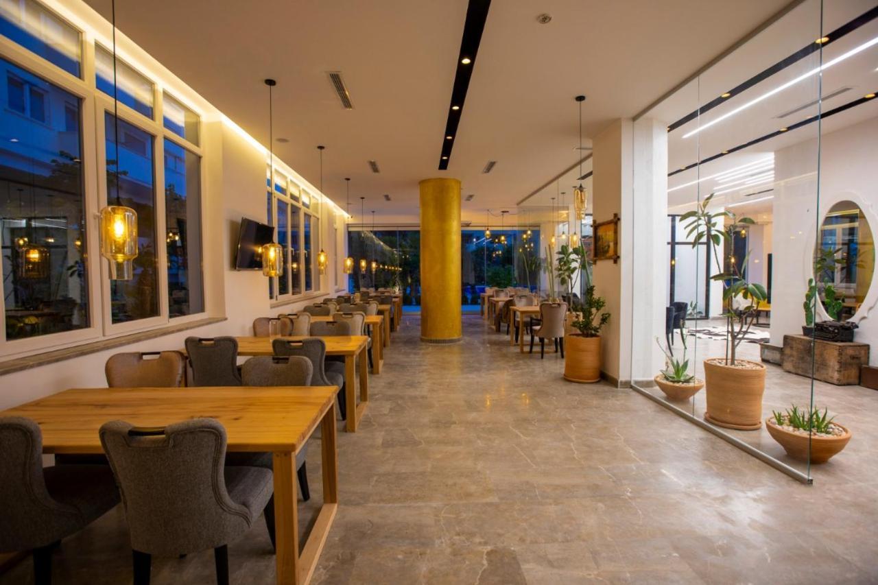 Mille Amici Hotel Shëngjin Buitenkant foto
